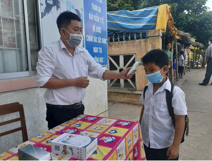 Gần[-]55.000[-]trẻ[-]em[-]tỉnh[-]Trà[-]Vinh[-]chính[-]thức[-]được[-]thụ[-]hưởng[-]chương[-]trình[-]Sữa[-]học[-]đường[-]